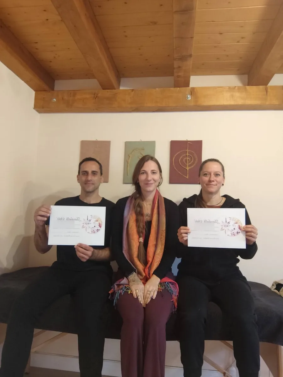 Kristina con due allievi al Centro QI